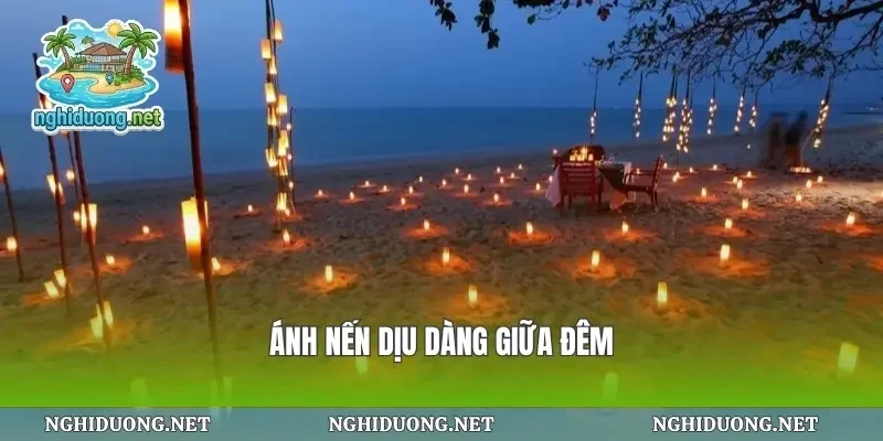 Ánh nến dịu dàng giữa đêm