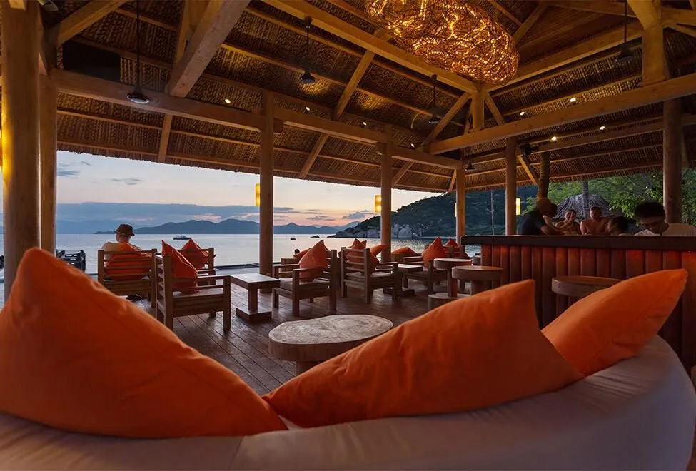 Trải nghiệm villa tại Six Senses Ninh Van Bay